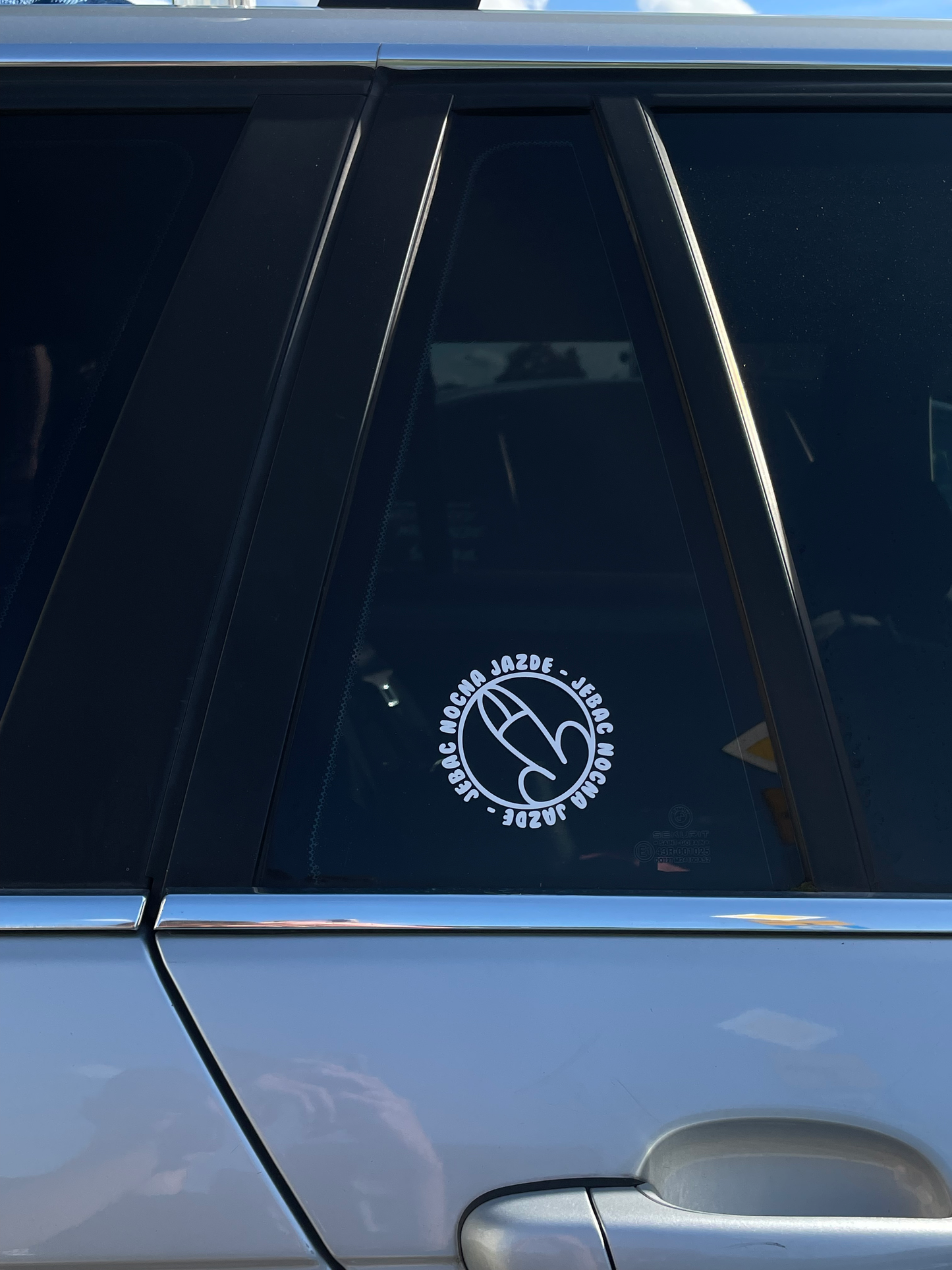 JEBAĆ NOCNĄ JAZDĘ - TRANSPARENT